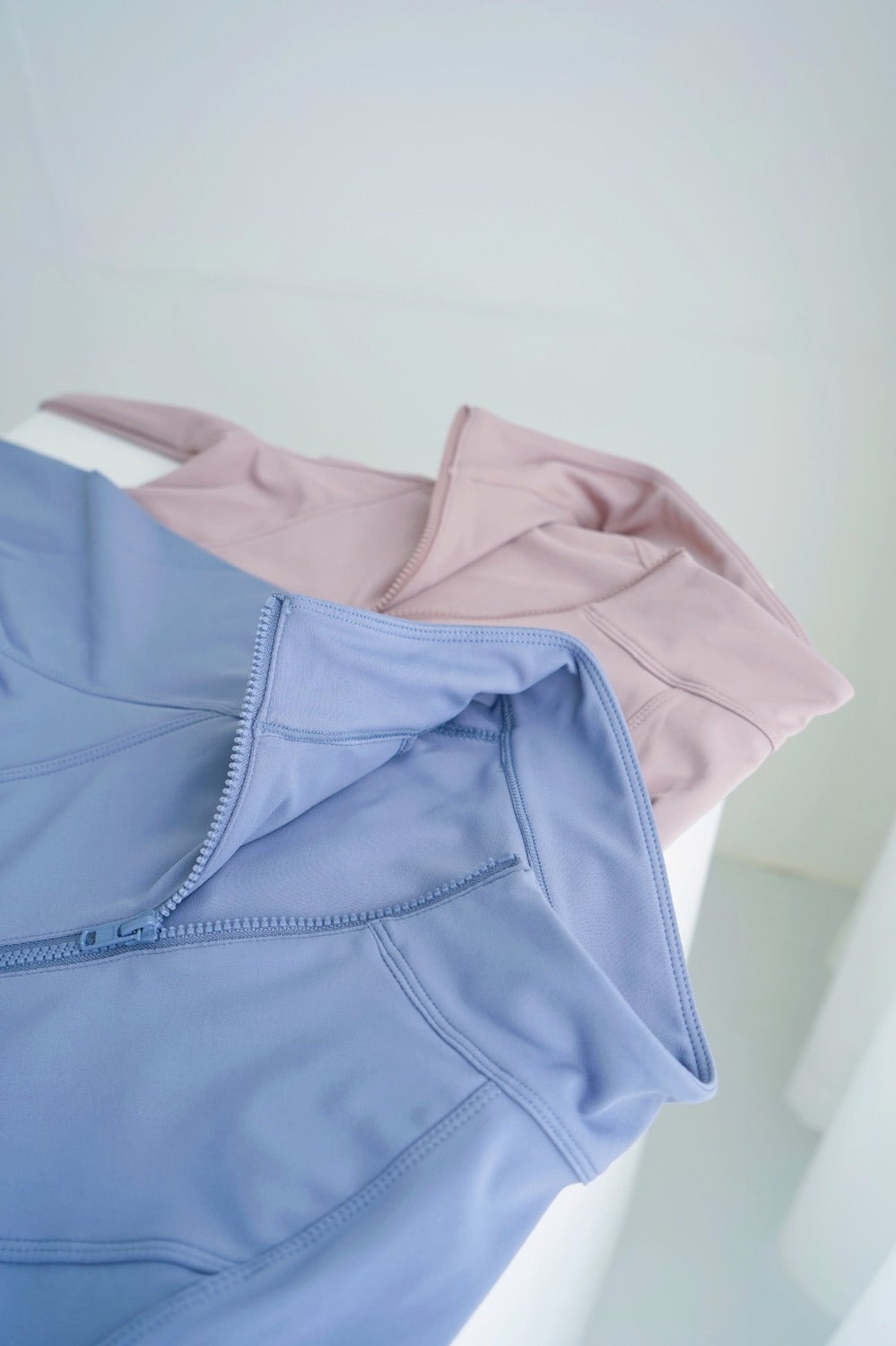 PREMIUM - Pastel Zipper Long Sleeve Top