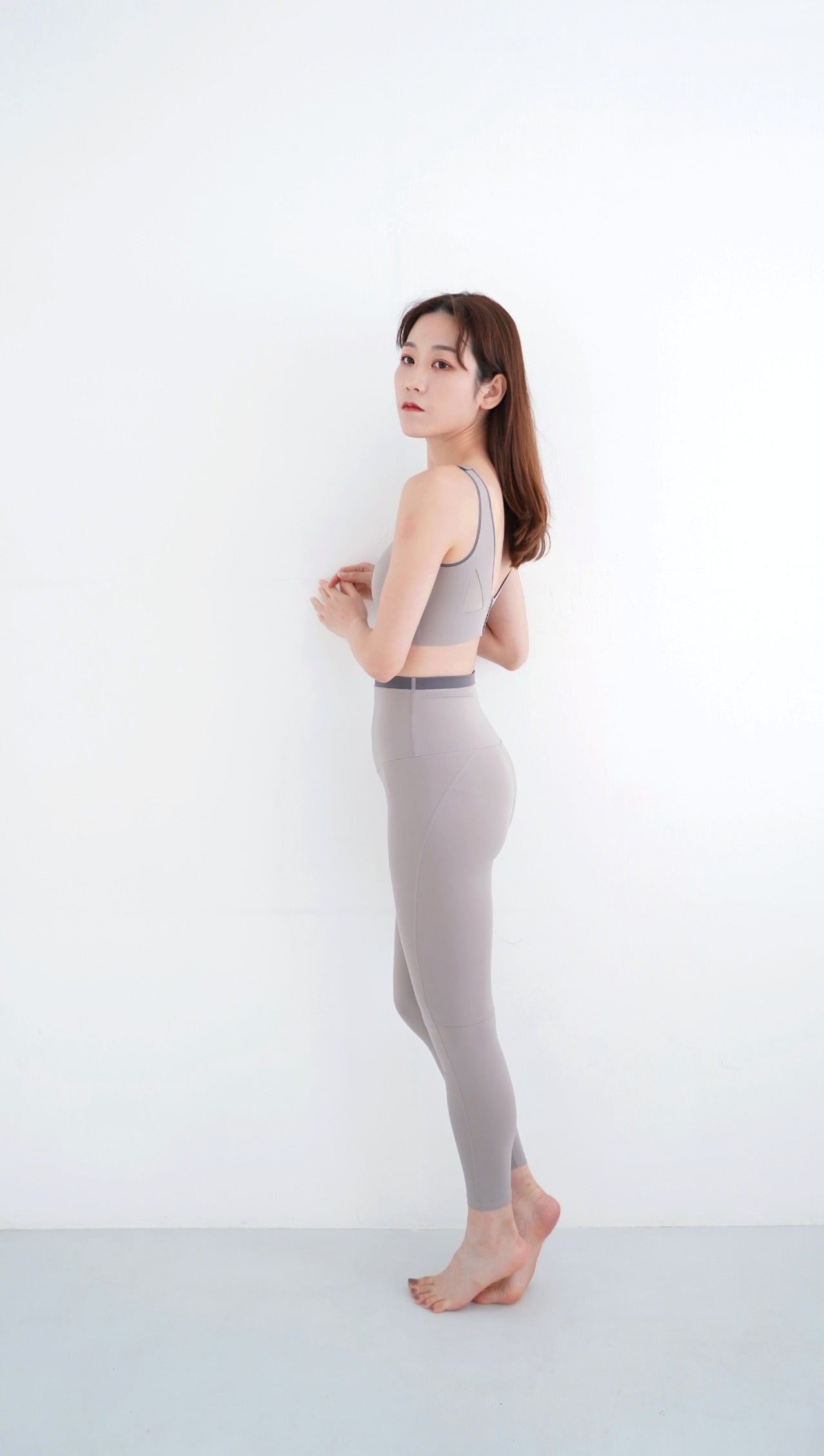 PREMIUM - The Lite Creme Activewear Set