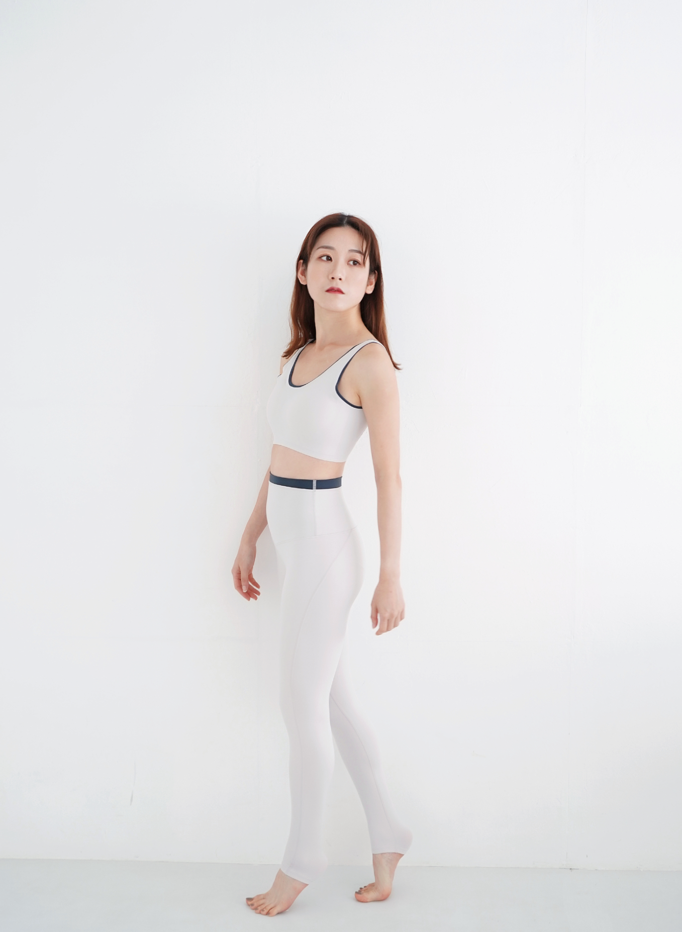PREMIUM - The Lite Creme Activewear Set