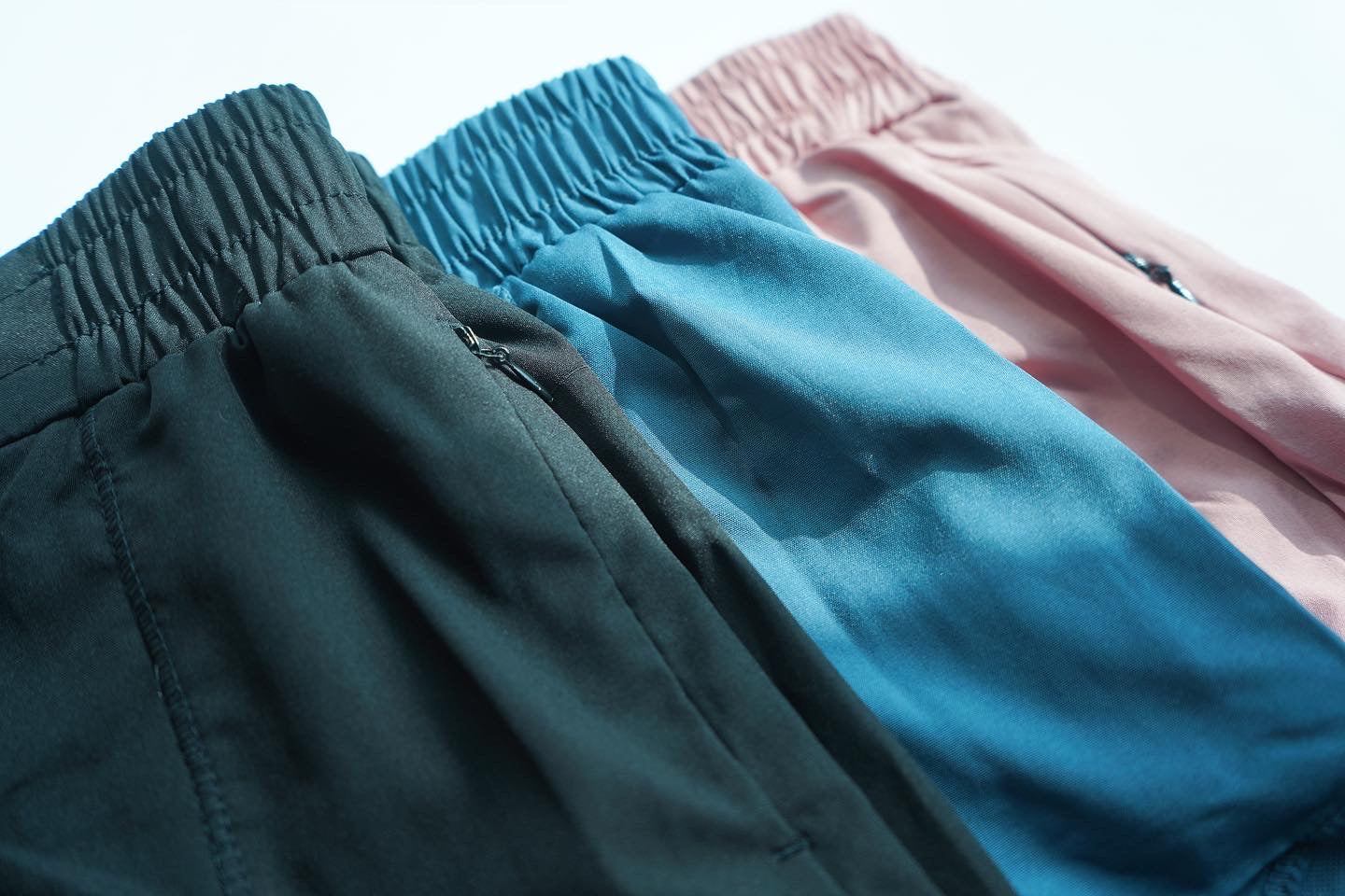 The Freely Shorts With Zip Pockets