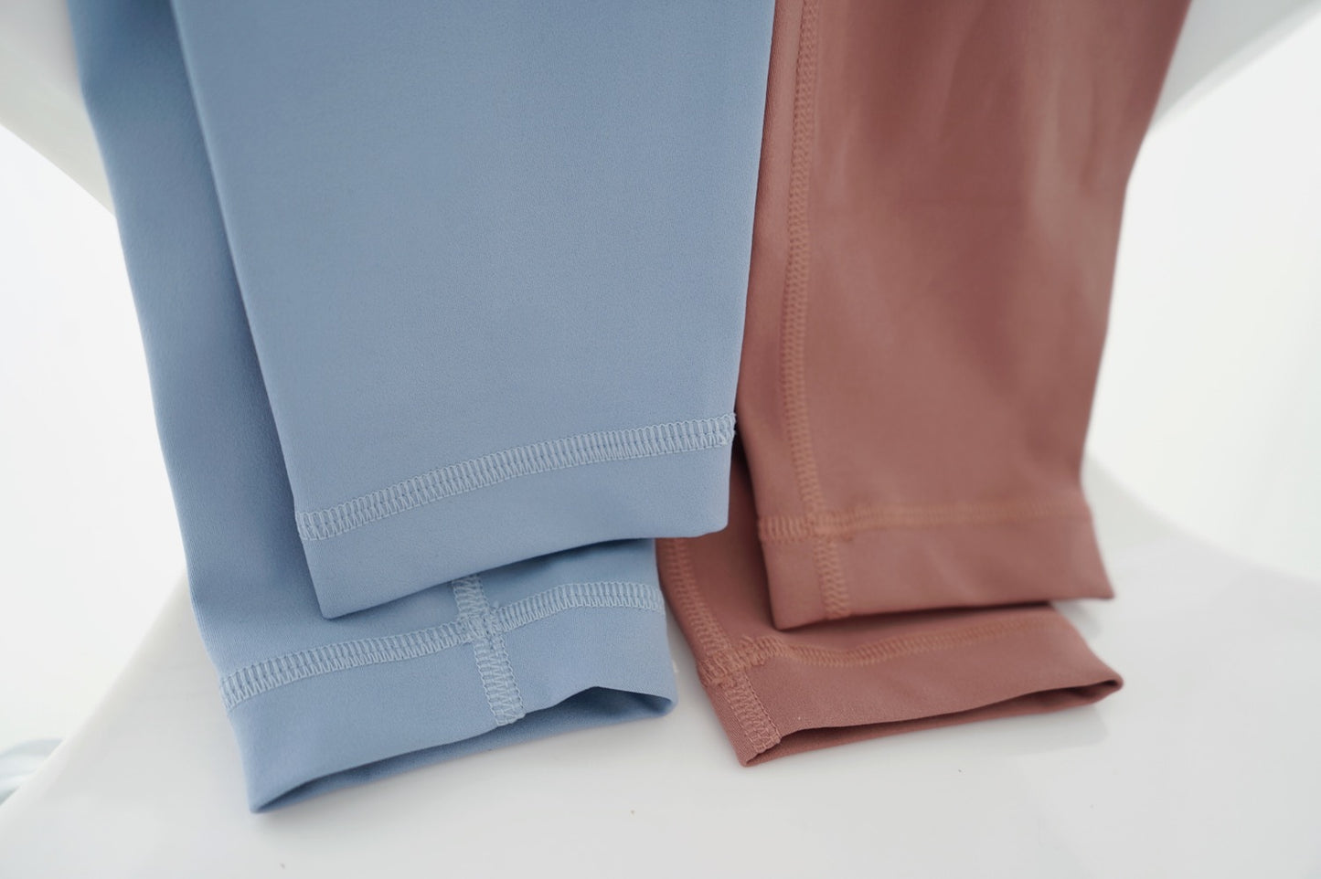 The Spring Vibe Leggings with Waistband Pocket
