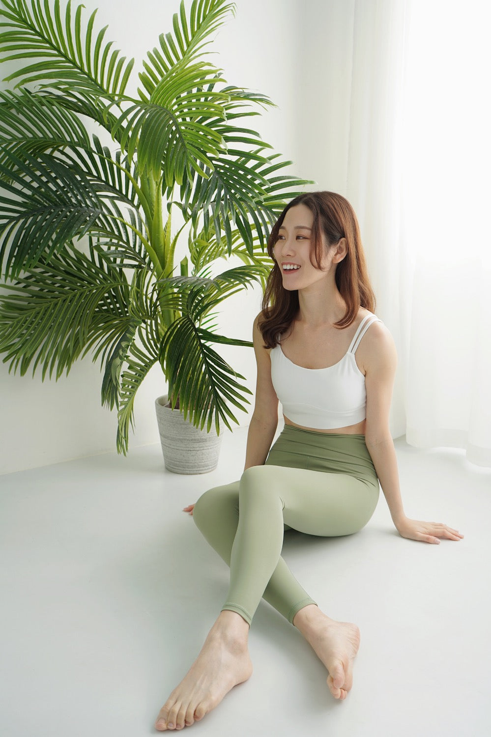 The Greenery Leggings with Waistband Pocket