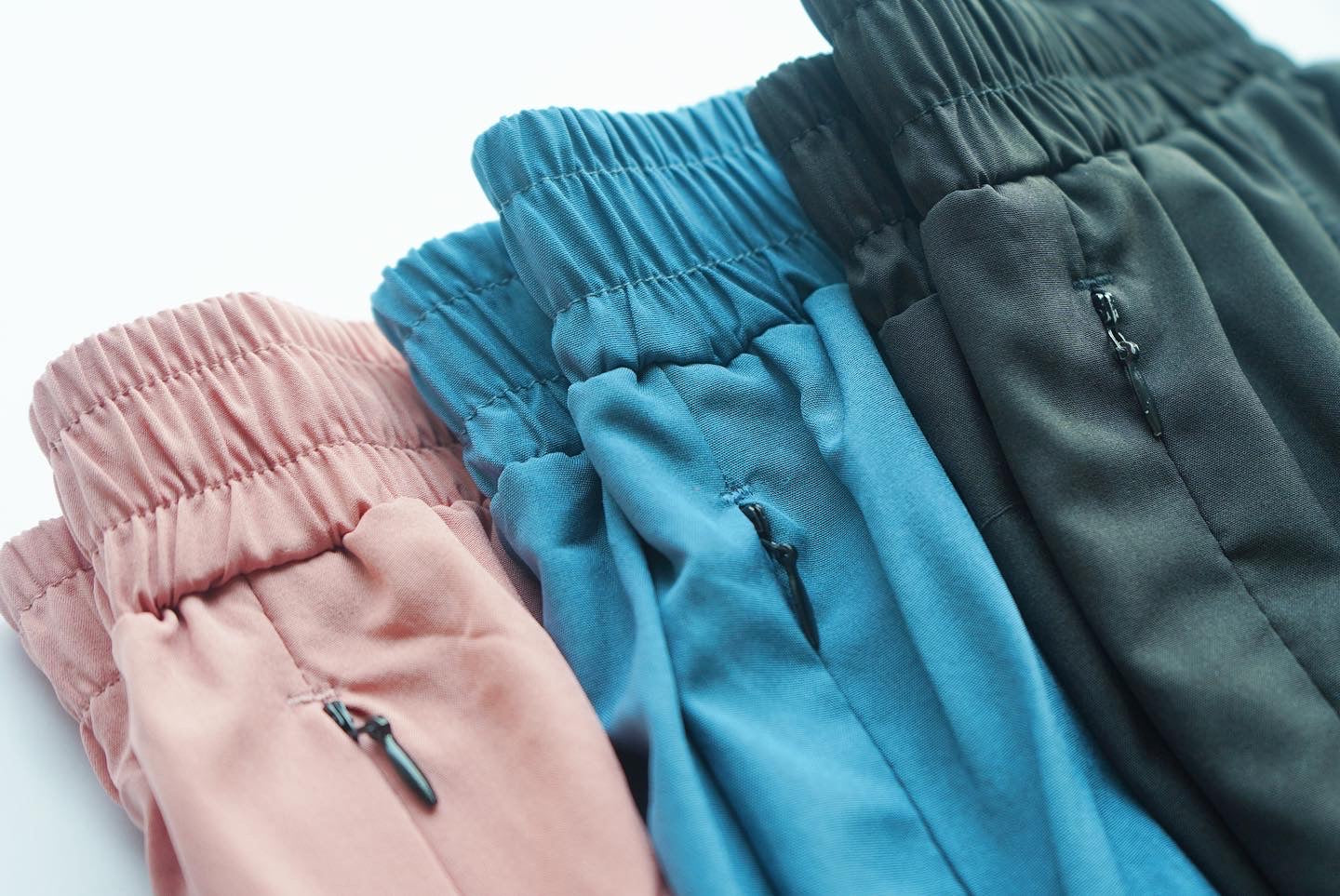 The Freely Shorts With Zip Pockets