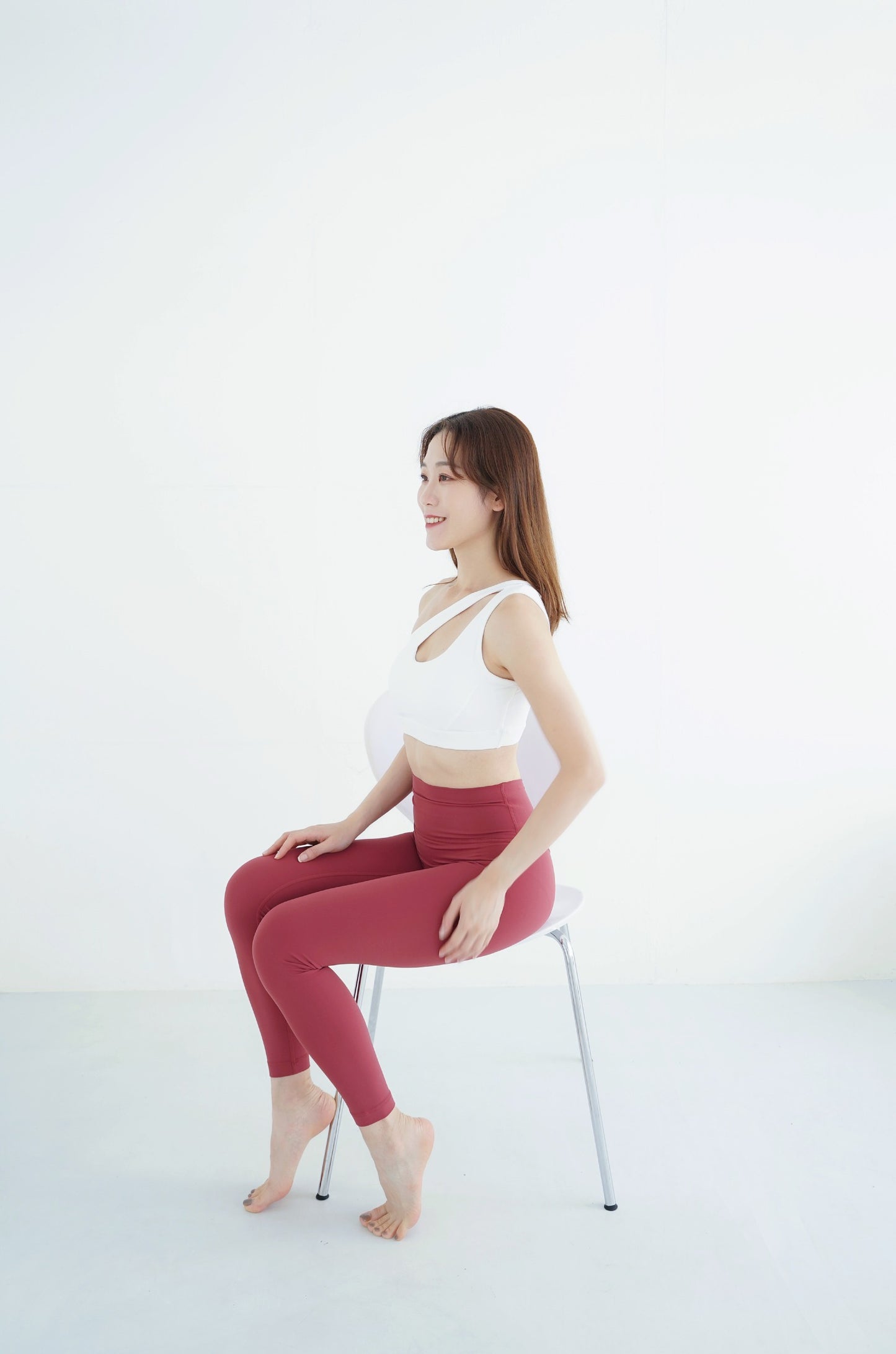 The Red Wine Leggings with Waistband Pocket