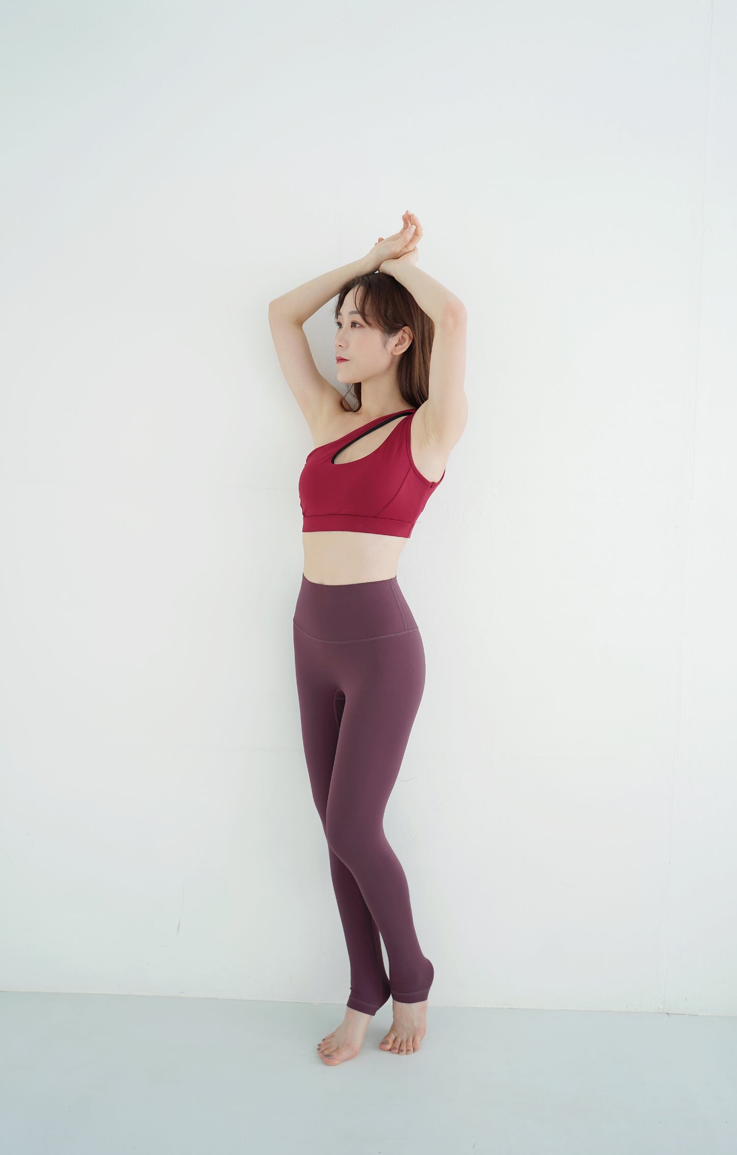 The Red Wine Leggings with Waistband Pocket