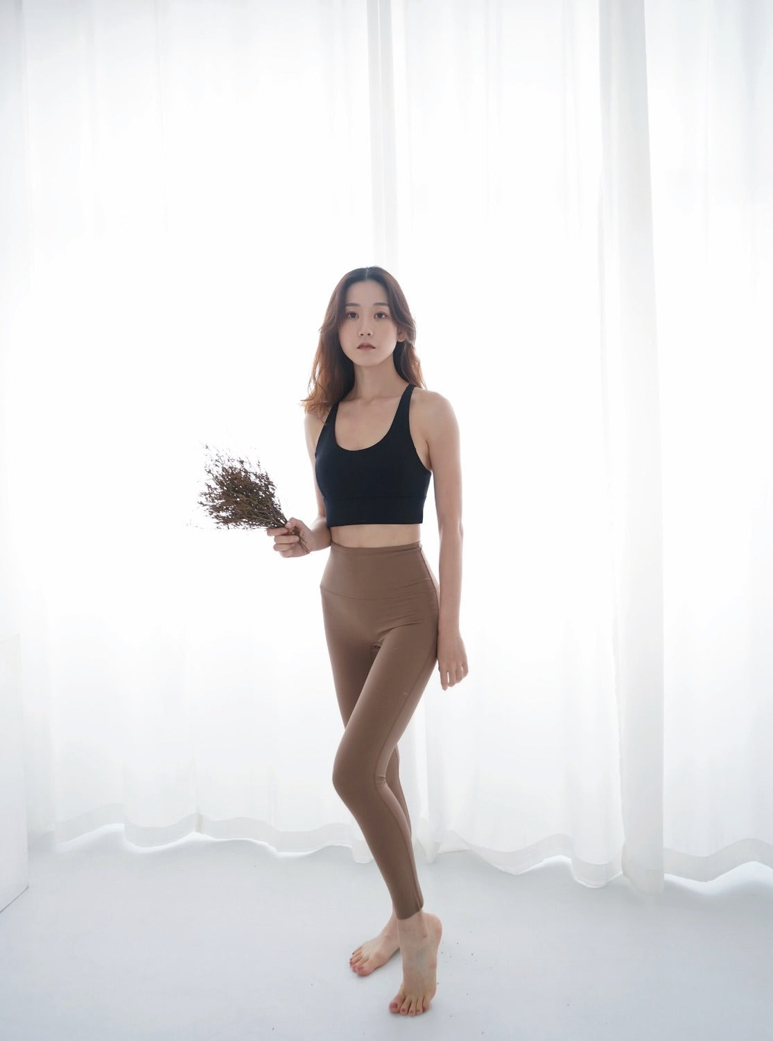 PREMIUM - Double Strap Back Knot Sports Bra