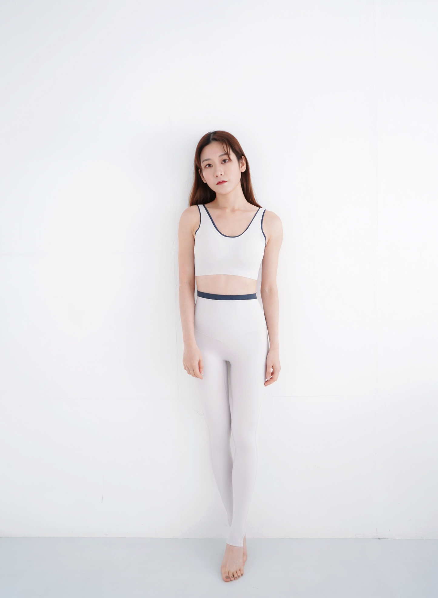 PREMIUM - The Lite Creme Activewear Set