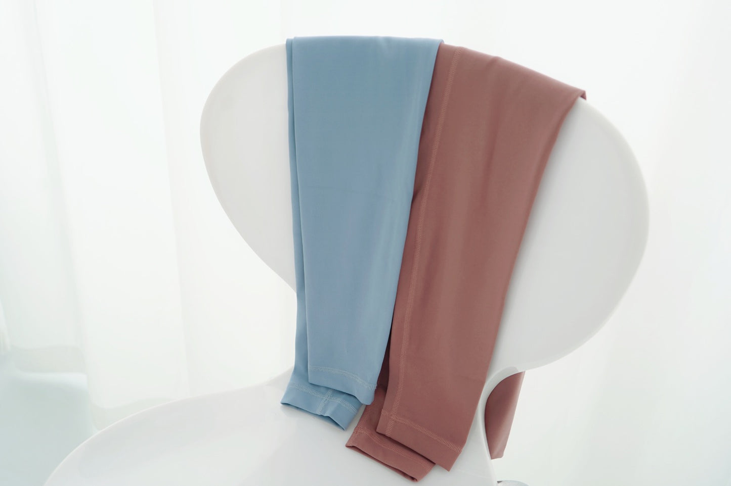The Spring Vibe Leggings with Waistband Pocket