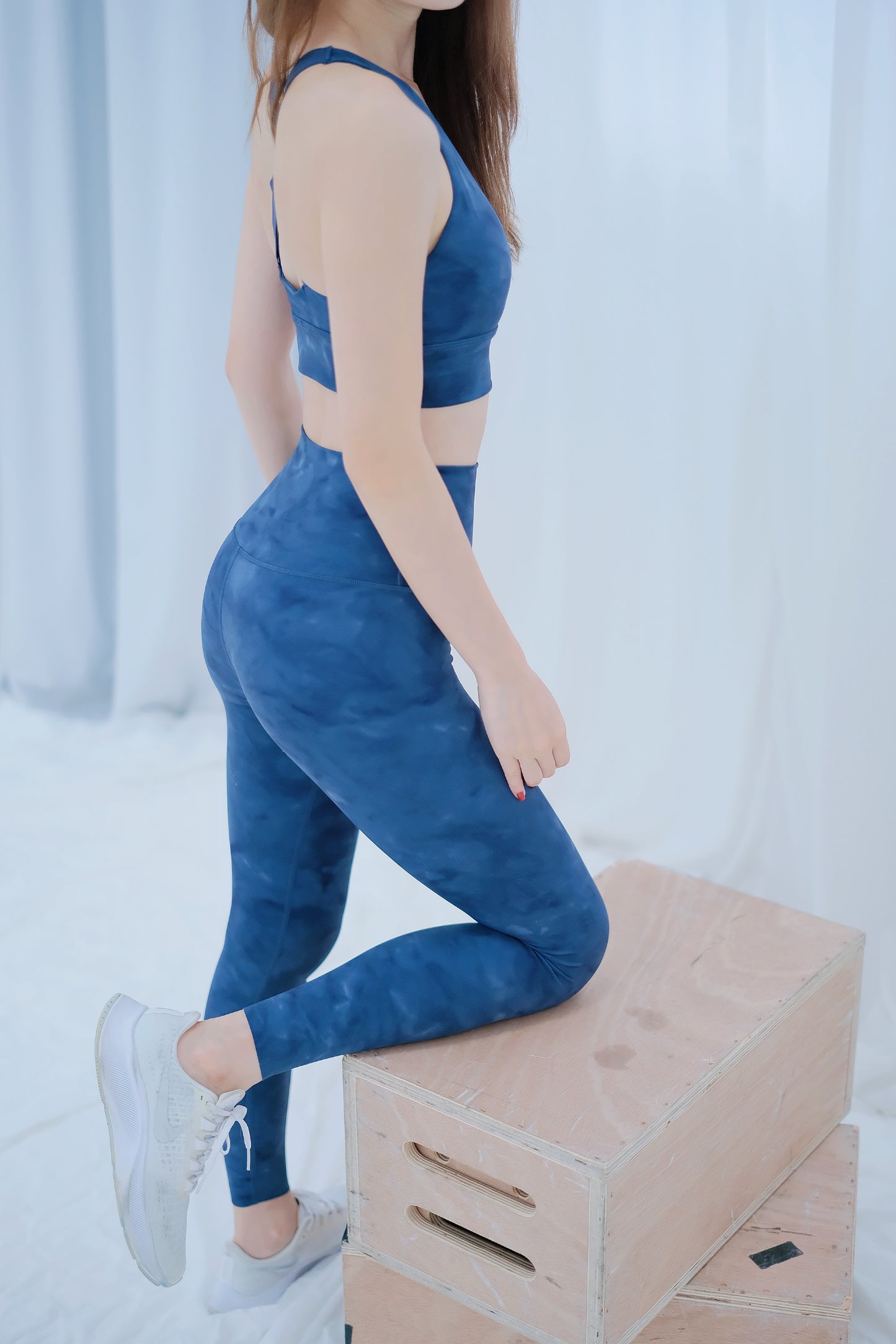 The Blue Series Dye Activewear Set