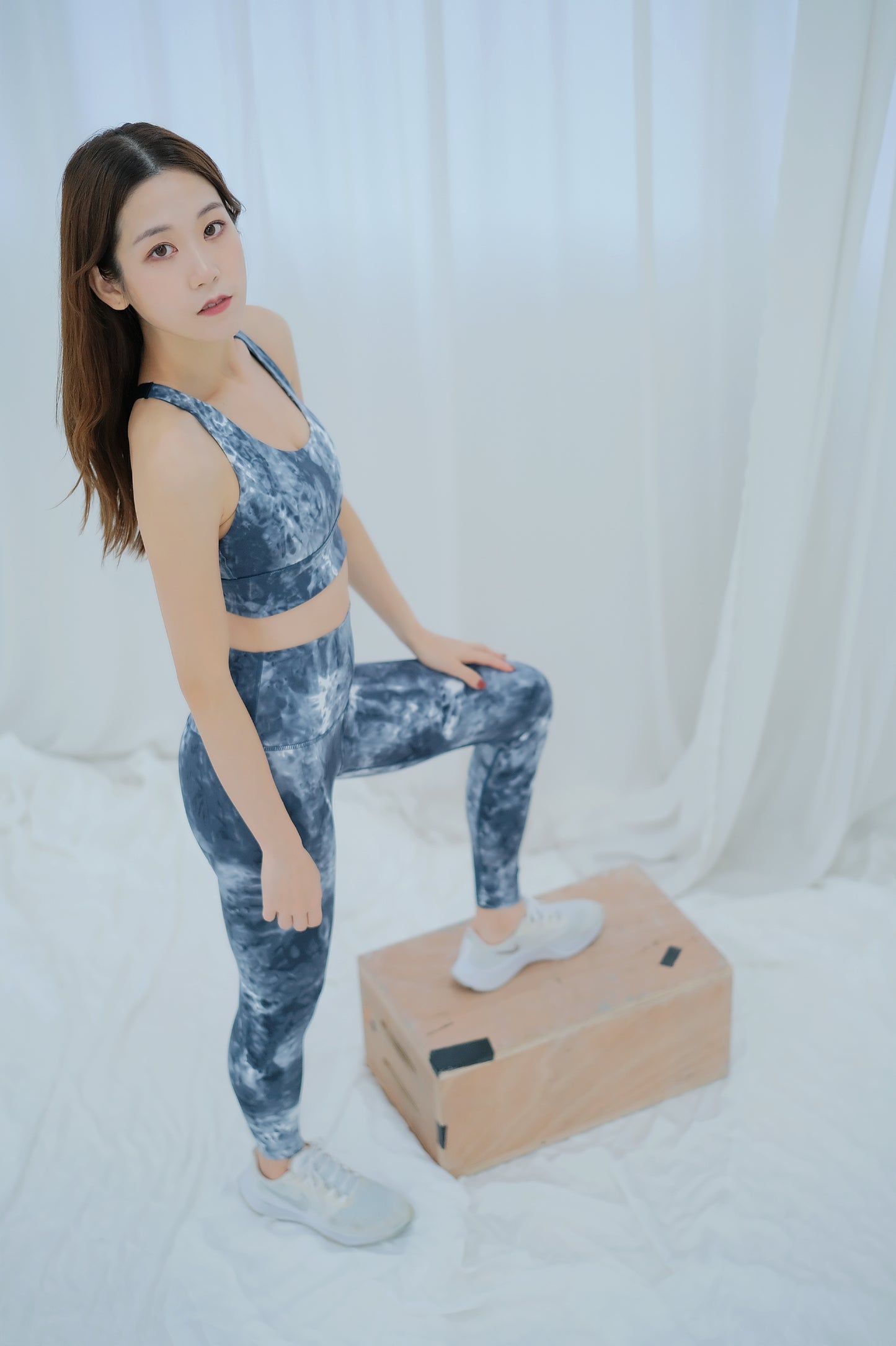 The Blue Series Dye Activewear Set