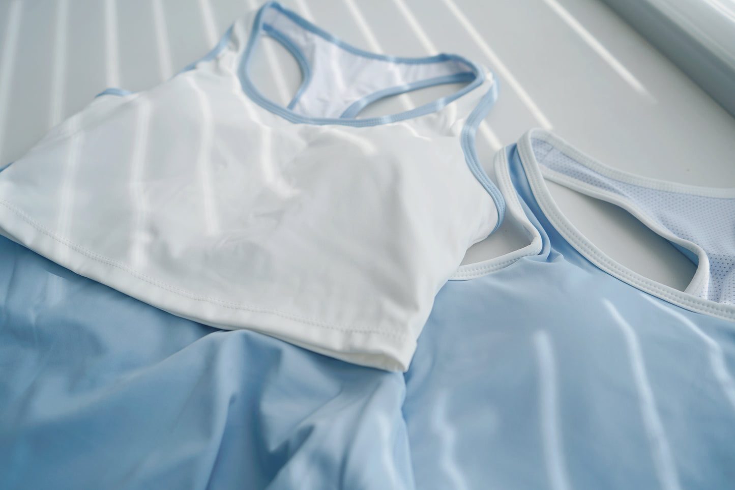 Fancy Blue & White Tennis Set