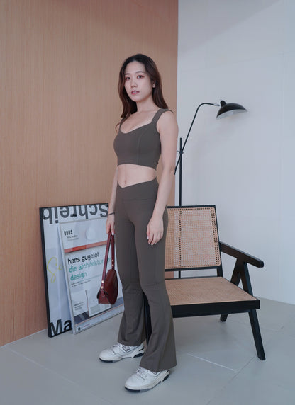 The Chic Street Style Set