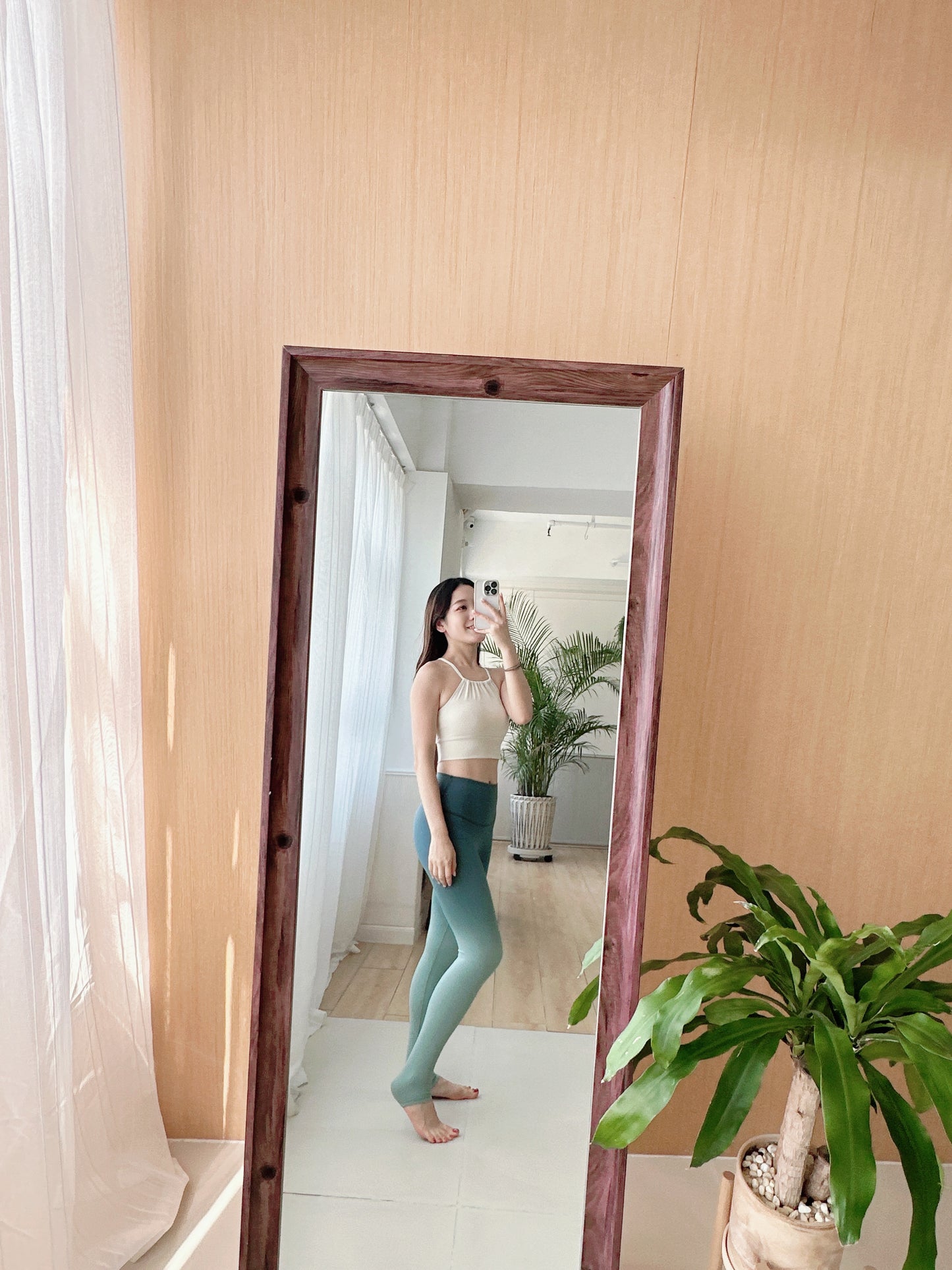 The High Rise Gradient Seamless Leggings