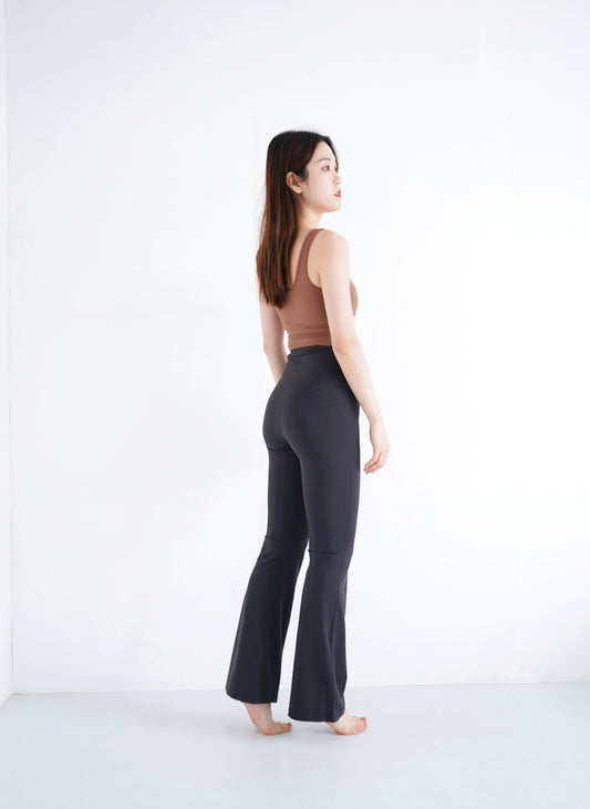 PREMIUM - The Relaxing Flare Pants