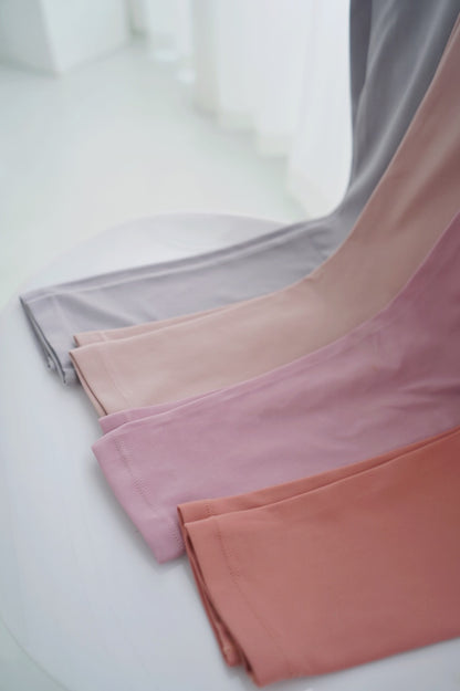 The Gracie High Rise Leggings with Waistband Pocket