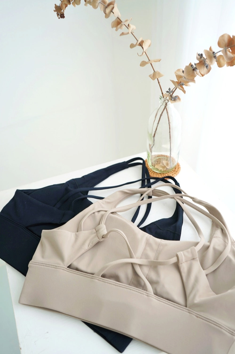 PREMIUM - Double Strap Back Knot Sports Bra