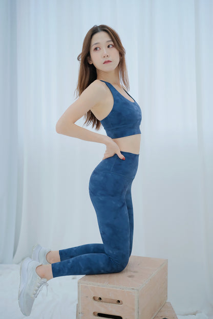 The Blue Series Dye Activewear Set